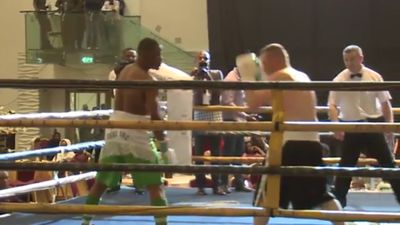 Tony Salam vs. Eugen Buchmueller 008.jpg