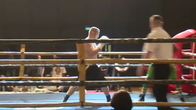 Tony Salam vs. Eugen Buchmueller 011.jpg