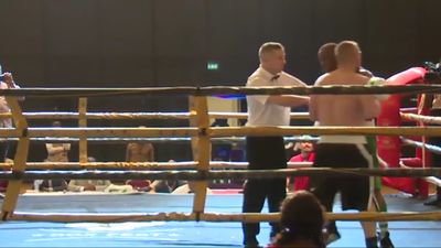 Tony Salam vs. Eugen Buchmueller 031.jpg