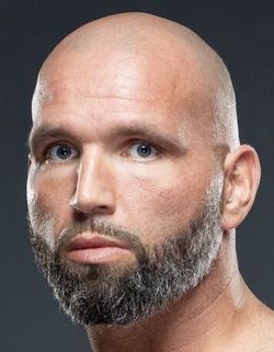 Traviskauffman2019.jpg