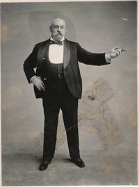 File:Tuxedo JohnL.jpg