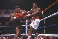 File:Tyson-Holmes 56401810.jpg