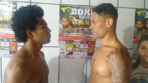 Valdevan Pereira vs. Jonathan Santos de Souza.jpg