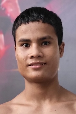 Van Khu Dinh.jpg