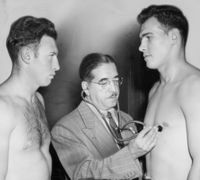 File:Vern Mitchell Vincent Nardiello Cesar Brion 1950-10-06.jpeg