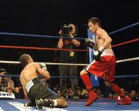 File:Vic-darchinyan-donaire.jpg