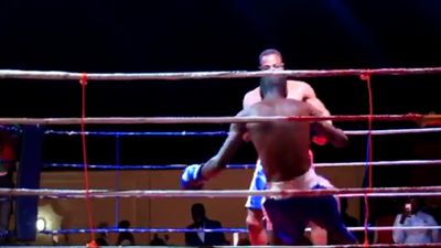 Victus Kemavor vs. Emmanuel Odoi 027.jpg