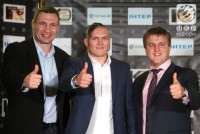 File:Vitali Klitschko, Oleksandr Usyk, Alexander Krassyuk.jpg