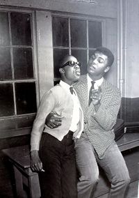 File:Wonder-Ali.JPG