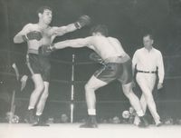 File:Woods vs Canzoneri.JPG