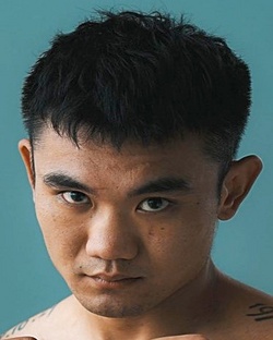 Yi Huang PIC.jpg