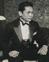 File:YoungTommyTux.JPG