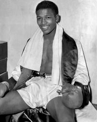 File:Young Sugar Ray Robinson.jpg