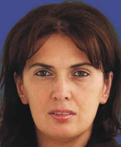 Zsuzsanna Toth.jpg